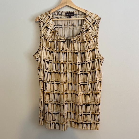 Dana Buchman Sleeveless Blouse - Picture 1 of 4
